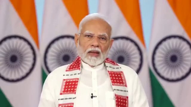 PM मोदी ने रोजगार मेले में बांटे 51 हजार ज्वॉइनिंग लेटर, बोले- आप सेवक हैं शासक नहीं, गरीबों-पिछड़ों की सेवा का दिया ‘गुरुमंत्र’