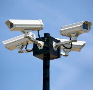 ए.आई. से अपग्रेड हुआ मोहाली:रीयल-टाइम मॉनिटरिंग ने बढ़ाई पुलिस की रिस्पॉन्स स्पीड, कैमरों वाले ए.आई. सिस्टम ने ट्रैफिक अनुशासन में लाई सख़्ती