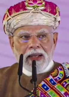 'रंगों का त्योहार खुशियां लाए', प्रधानमंत्री मोदी ने देशवासियों को दीं होली की शुभकामनाएं