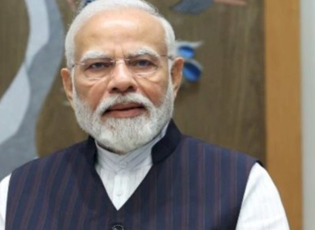 प्रधानमंत्री ने गुजरात दिवस पर गुजरात लोगों को दीं शुभकामनाएं