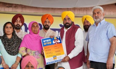 भगवंत मान सरकार की ऐतिहासिक पहल, पंजाब के 40 लाख गरीब-दलित-पिछड़े वर्ग के परिवारों को मुफ्त राशन किट मिलनी शुरू