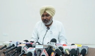 पंजाब सरकार से बातचीत के बाद सफाई कर्मचारियों ने वापस ली हड़ताल : हरपाल चीमा