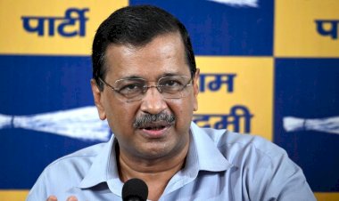 देश में किस तरह की सरकार है जो एक पेपर ठीक से नहीं करा पा रही - केजरीवाल