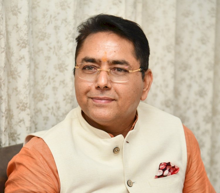 मंत्री संजीव अरोड़ा के खिलाफ ईडी की कार्रवाई पूरी तरह राजनीति से प्रेरित है: आप