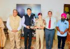 अमन अरोड़ा द्वारा एयर फोर्स अकादमी और एनडीए मेरिट सूची में शानदार उपलब्धियां हासिल करने वाली माई भागो प्रिपरेटरी इंस्टीट्यूट की महिला कैडेटों का सम्मान