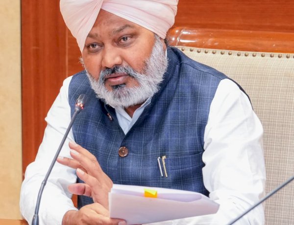 भाजपा की धूरी रैली पर हरपाल चीमा का तंज- सीएम नायब सैनी जनता को नहीं, खाली कुर्सियों को भाषण देकर लौटे