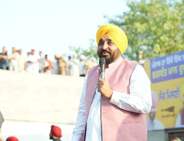 मैंने श्री अकाल तख्त साहिब के आगे मत्था टेका क्योंकि यह हर पंजाबी और सिख के लिए सर्वोच्च है, लेकिन कुछ लोग अपने निजी हितों के लिए इसका दुरुपयोग कर रहे हैं: मुख्यमंत्री भगवंत सिंह मान