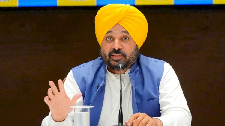 भगवंत मान सरकार द्वारा लड़कियों के लिए देश की सबसे बड़ी पहलों में शामिल स्कूल-आधारित मासिक धर्म स्वास्थ्य शिक्षा की शुरुआत