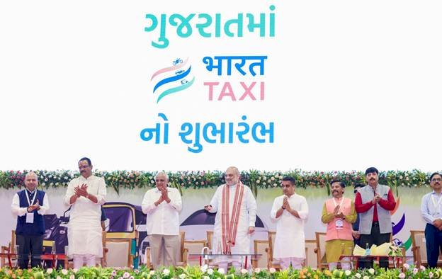 केंद्रीय गृह एवं सहकारिता मंत्री अमित शाह जी ने आज गांधीनगर से गुजरात के लिए भारत टैक्सी का शुभारंभ किया