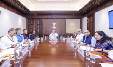 High Level Committee on Demographic Changes ने केन्द्रीय गृह एवं सहकारिता मंत्री अमित शाह से शिष्टाचार भेंट की