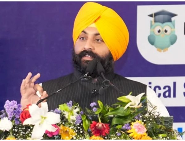 पंजाब पहली से बारहवीं कक्षा तक आर्टिफिशियल इंटेलिजेंस को मुख्य विषय के रूप में शामिल करने वाला भारत का पहला राज्य बना : हरजोत सिंह बैंस