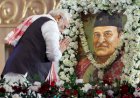 प्रधानमंत्री ने डॉ. भूपेन हजारिका की 100वीं जयंती पर उन्हें श्रद्धांजलि अर्पित की