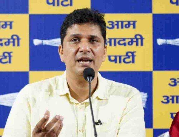 मुझे चुप कराने के चक्कर में कोर्ट में जवाब देने से भाग रहे मंत्री प्रवेश वर्मा- सौरभ भारद्वाज